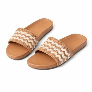 Universal Thread Tan and Cream Slide Sandals